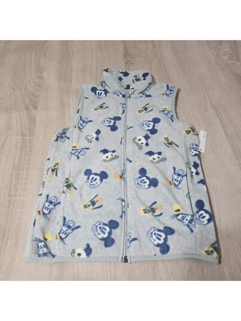 Disney Boys Size 8 M Gray Full Zip Fleece Vest Nwt Goofy Pluto Mickey